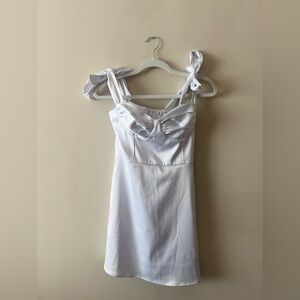 NWOT lucy in the sky white satin bow mini dress